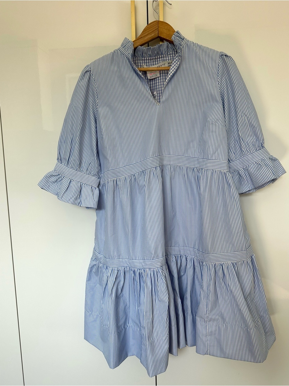Gretchen Scott blue striped ruffle dress Medium NWT